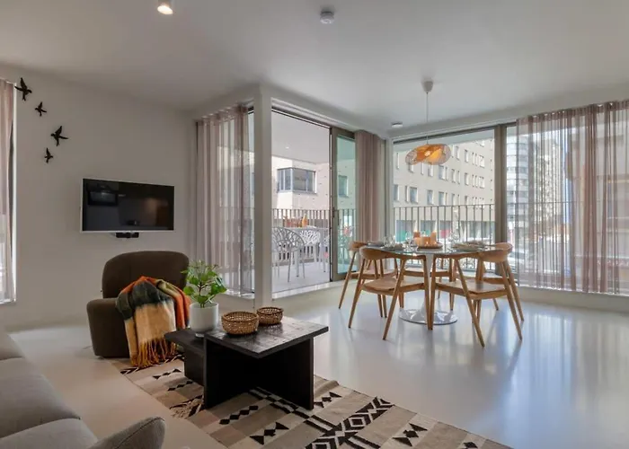 Huswell - Queen At Sea: Modern 2 Bedroom Appartement Oostende