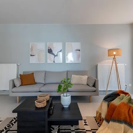 Apartmán Huswell - Queen At Sea: Modern 2 Bedroom